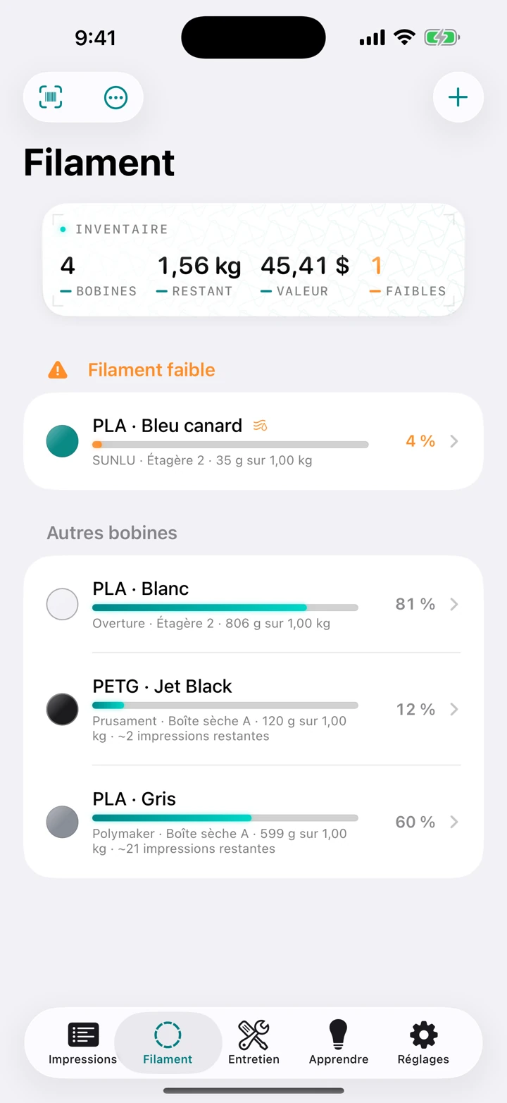 L'inventaire des filaments : chaque bobine avec son matériau, sa couleur, les grammes restants et le nombre d'impressions encore possibles à votre rythme.